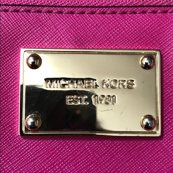 Michael Kors Wristlet - Picture 4 of 4